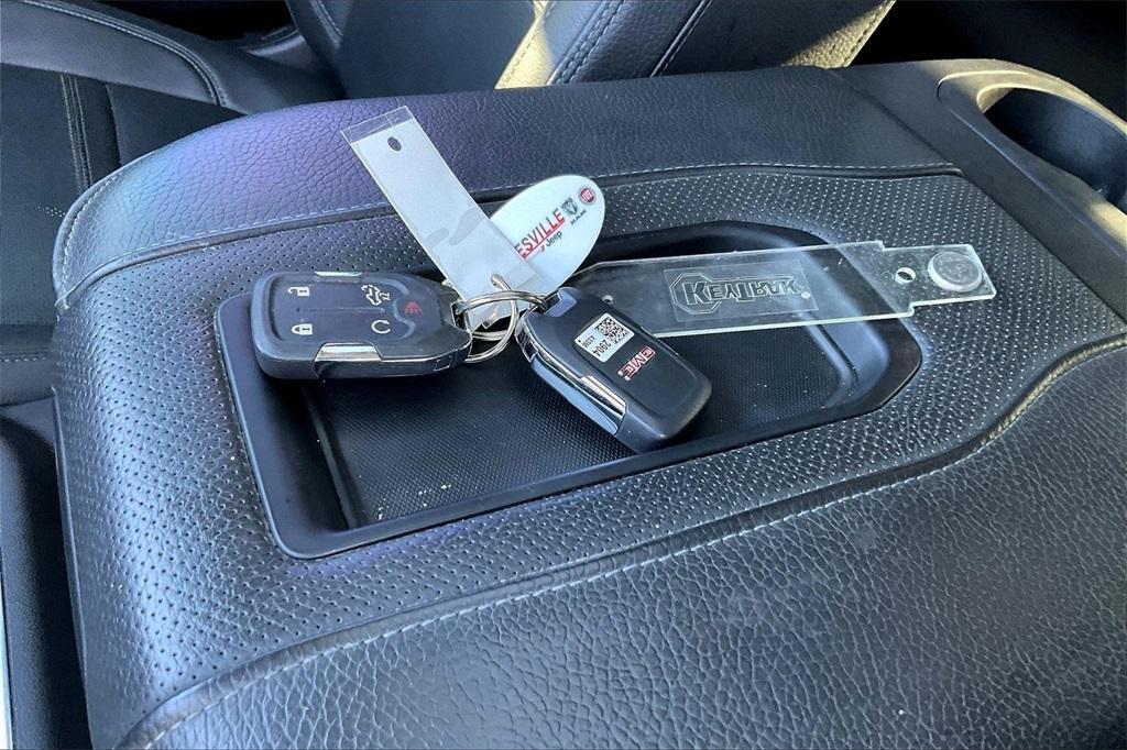 used 2022 GMC Sierra 2500 car, priced at $58,511