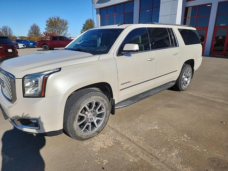 used 2015 GMC Yukon XL car, priced at $18,000