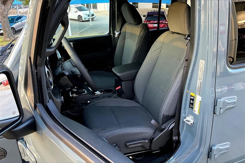 new 2026 Jeep Wrangler car, priced at $54,885