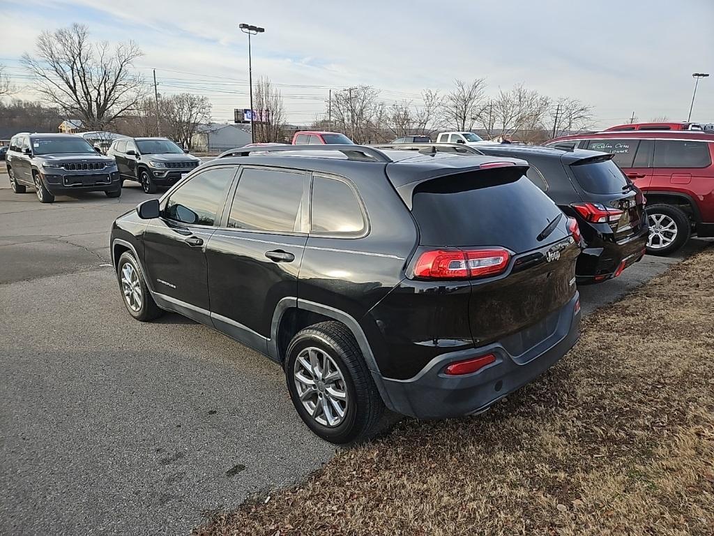 used 2016 Jeep Cherokee car, priced at $12,711