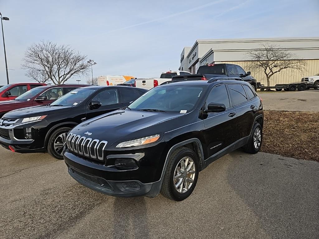 used 2016 Jeep Cherokee car, priced at $12,711