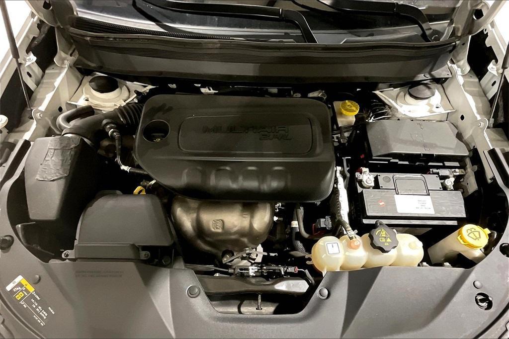 used 2020 Jeep Cherokee car, priced at $16,911