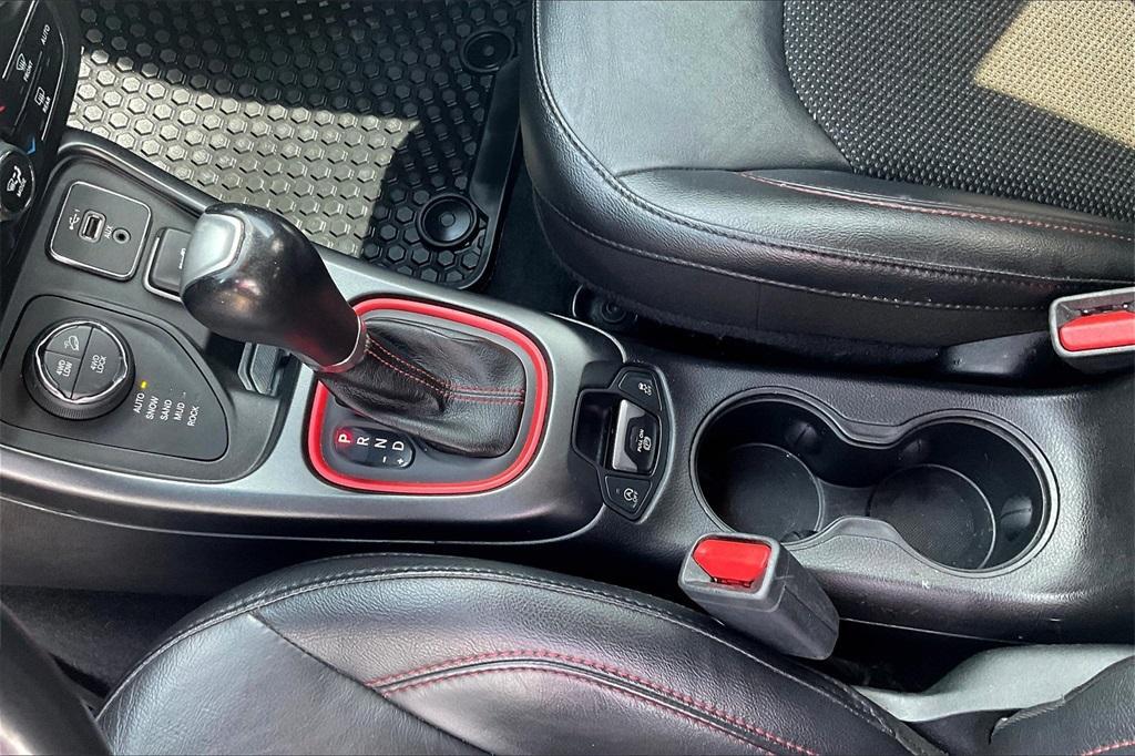 used 2019 Jeep Compass car, priced at $18,711
