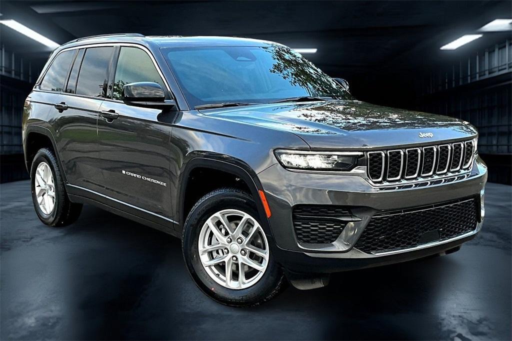 new 2025 Jeep Grand Cherokee car, priced at $39,753