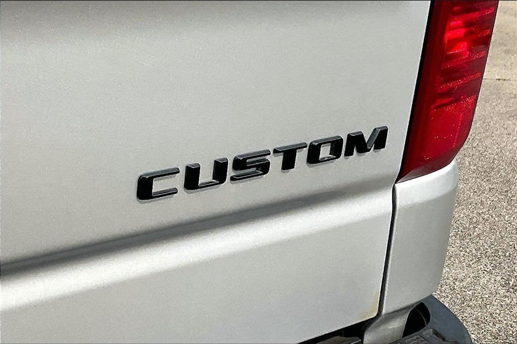 used 2022 Chevrolet Silverado 1500 car, priced at $23,511