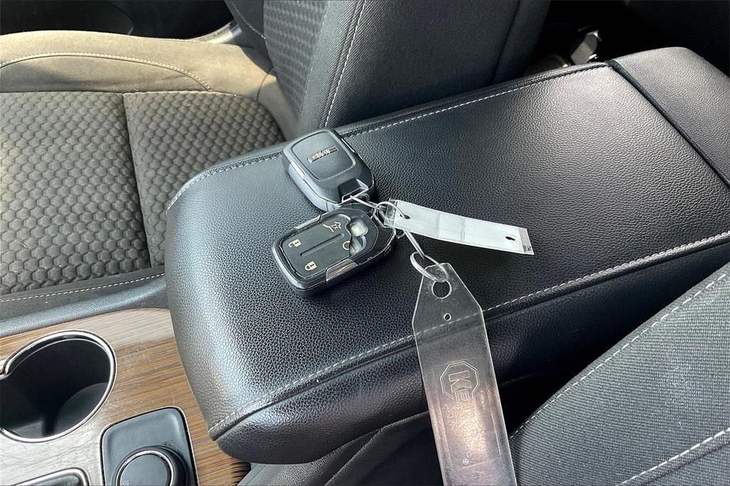 used 2018 GMC Acadia car, priced at $15,511