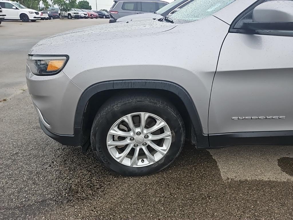 used 2020 Jeep Cherokee car, priced at $11,911