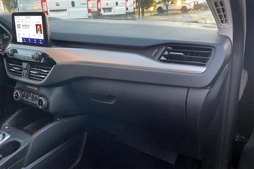 used 2022 Ford Escape car, priced at $21,511