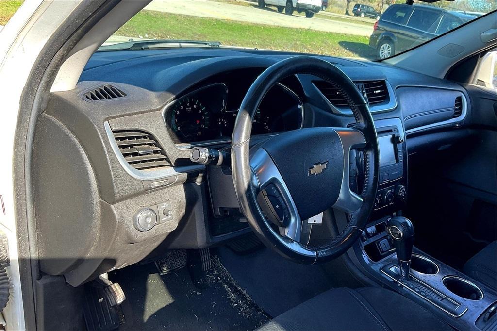 used 2015 Chevrolet Traverse car, priced at $10,500