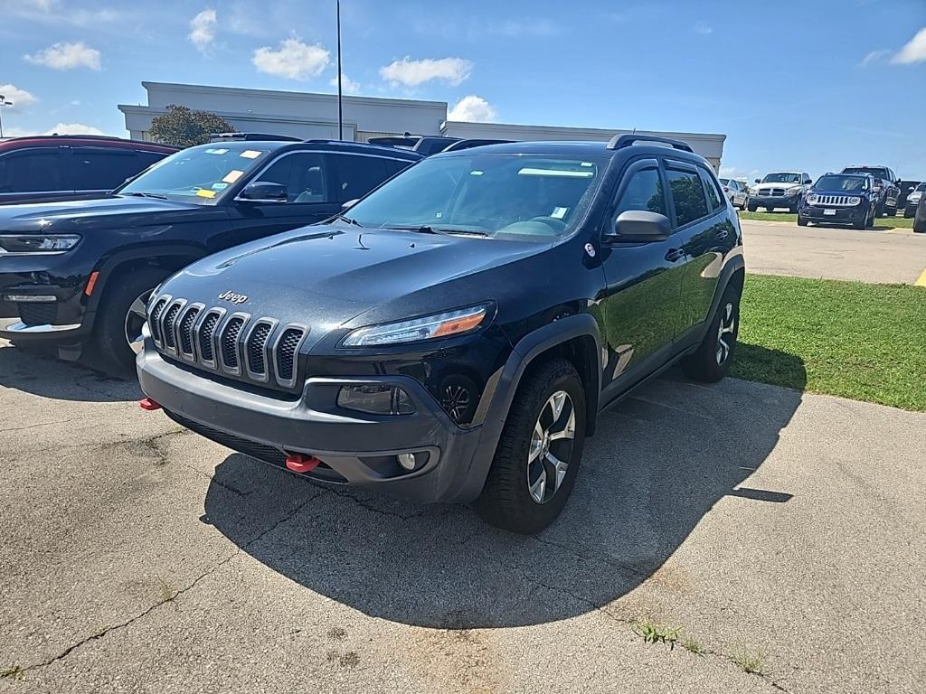 used 2015 Jeep Cherokee car, priced at $12,211