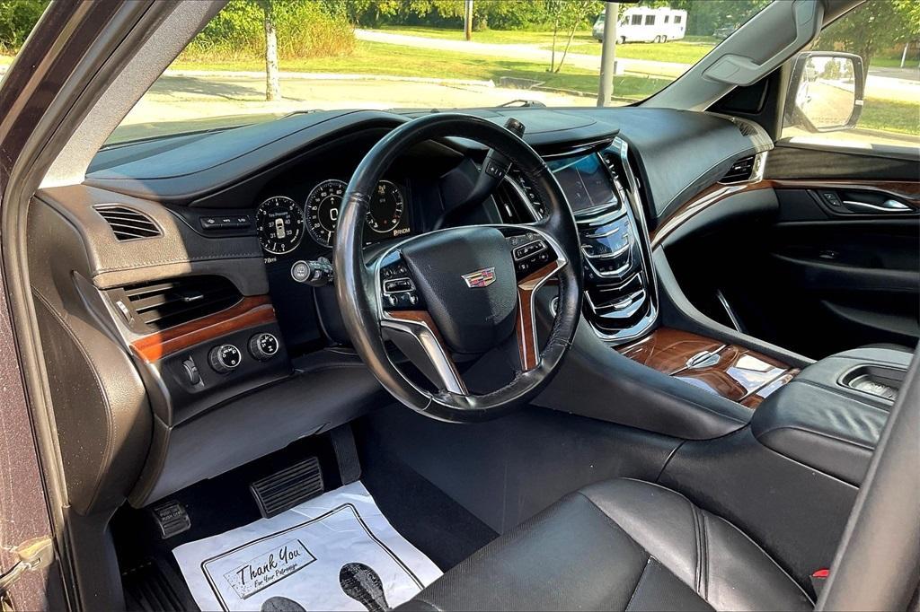 used 2015 Cadillac Escalade car, priced at $23,611