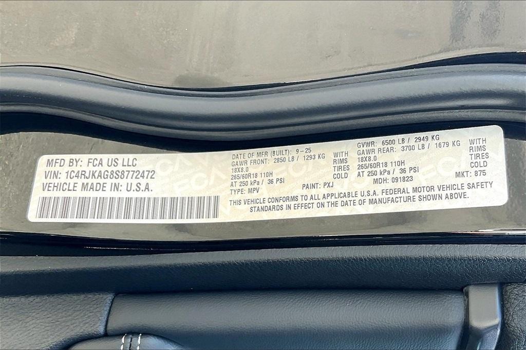 new 2025 Jeep Grand Cherokee L car, priced at $37,049