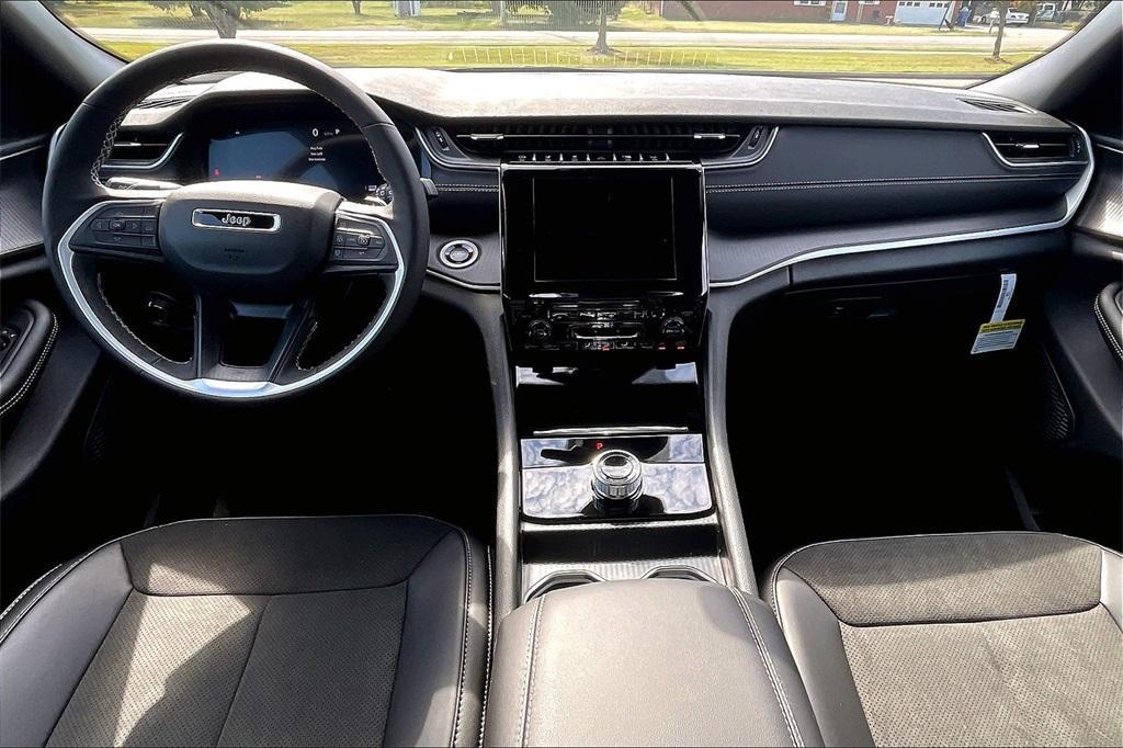 new 2025 Jeep Grand Cherokee L car, priced at $37,049