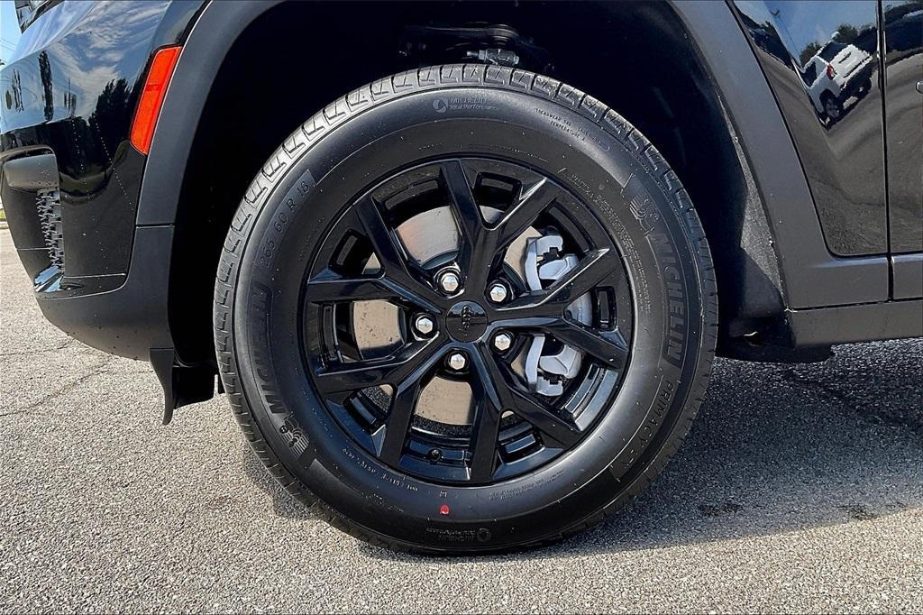 new 2025 Jeep Grand Cherokee L car, priced at $37,049