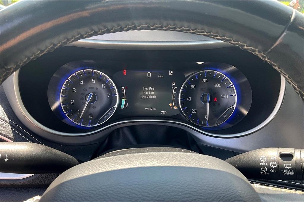 used 2021 Chrysler Pacifica car, priced at $18,911