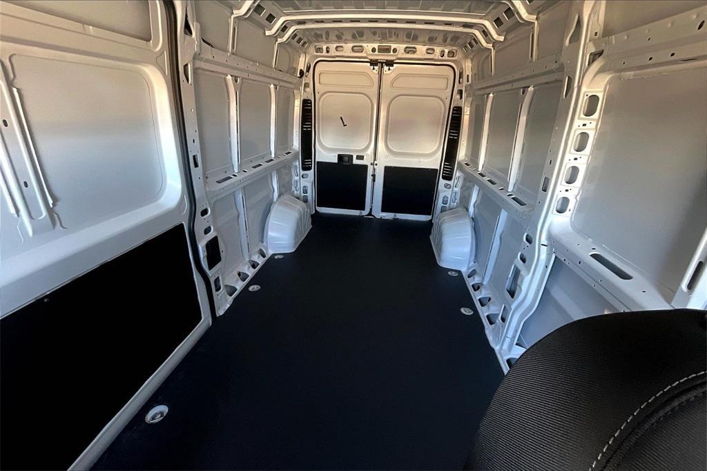 new 2025 Ram ProMaster 2500 car, priced at $44,597