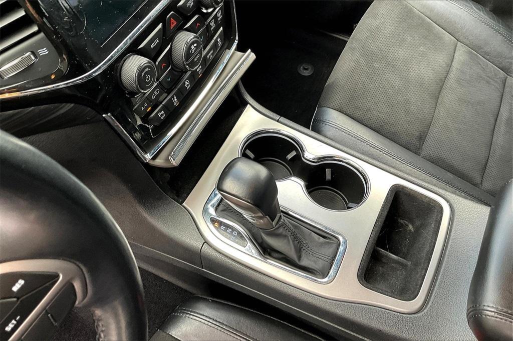 used 2021 Jeep Grand Cherokee car, priced at $24,811