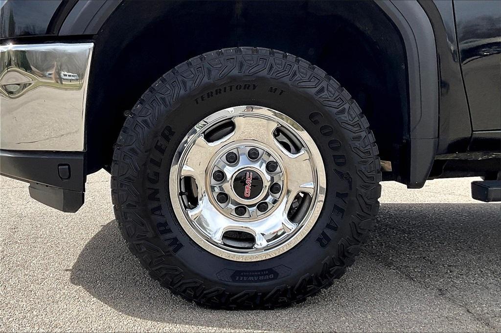 used 2023 GMC Sierra 2500 car, priced at $43,811