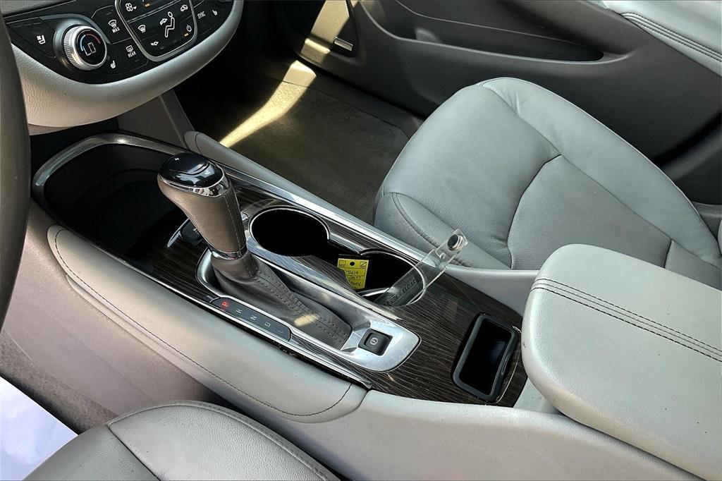 used 2017 Chevrolet Malibu car, priced at $15,911
