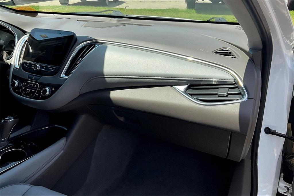 used 2017 Chevrolet Malibu car, priced at $15,911