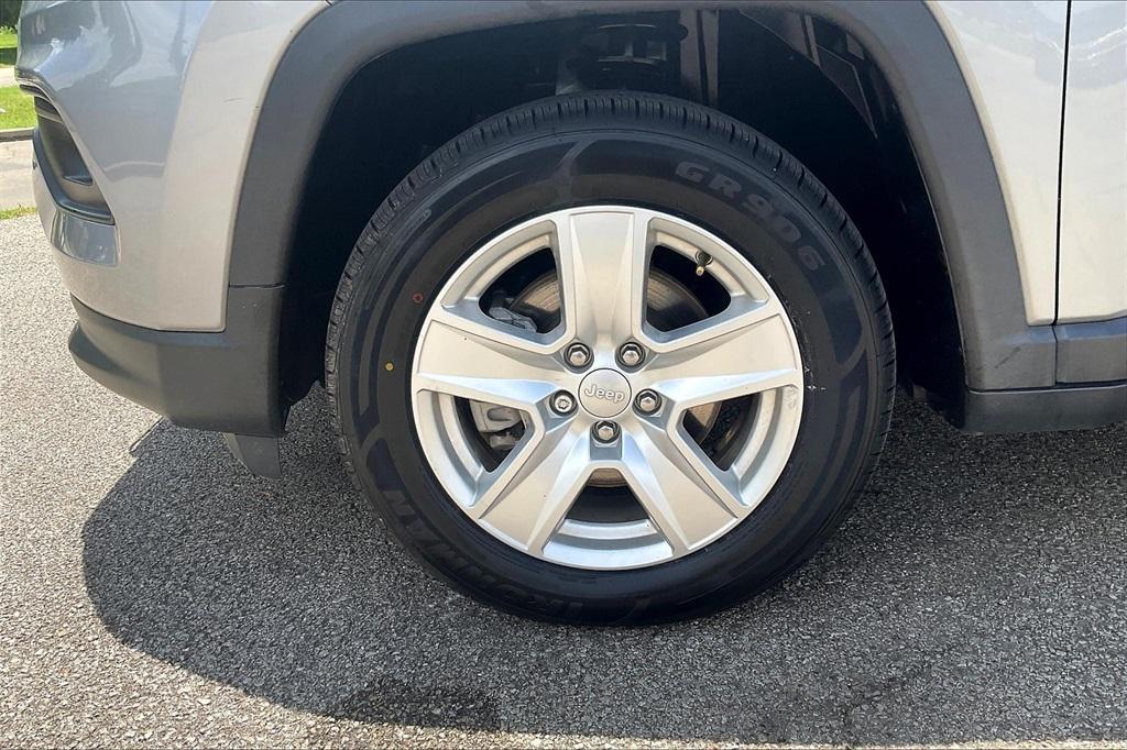 used 2022 Jeep Compass car, priced at $21,911