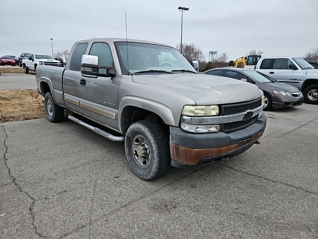 used 2001 Chevrolet Silverado 2500 car, priced at $7,511