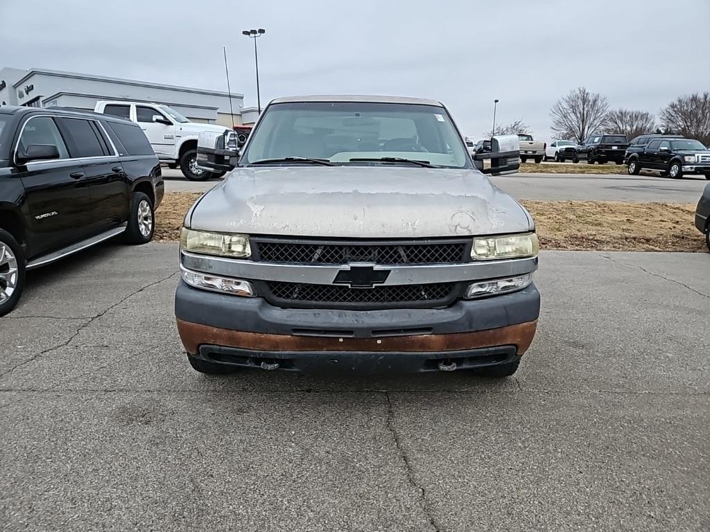 used 2001 Chevrolet Silverado 2500 car, priced at $7,511