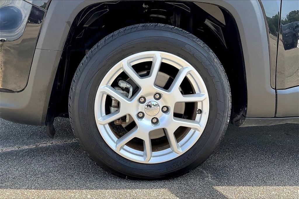 used 2020 Jeep Renegade car, priced at $16,511