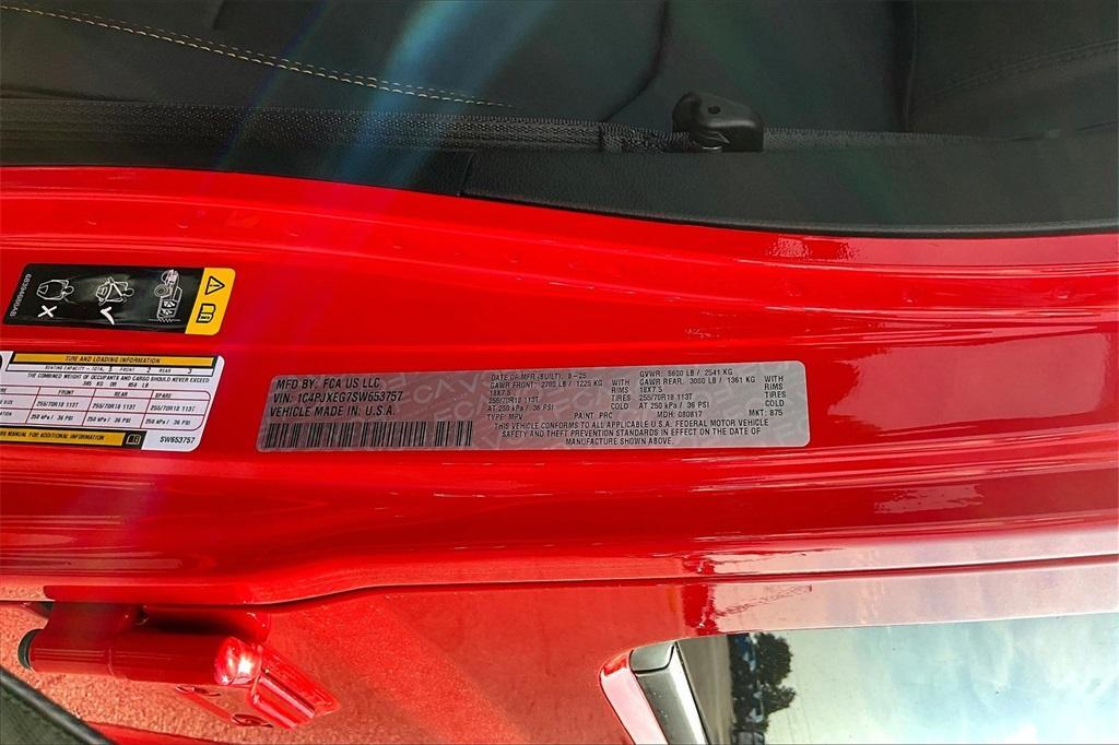new 2025 Jeep Wrangler car, priced at $52,504