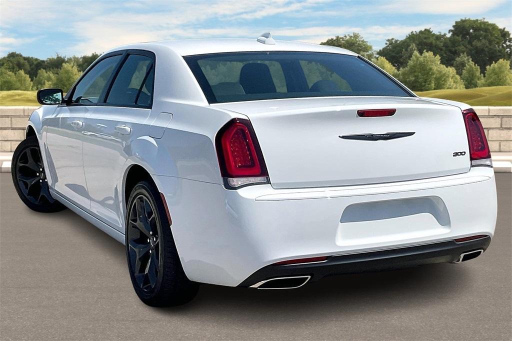 used 2023 Chrysler 300 car, priced at $27,000