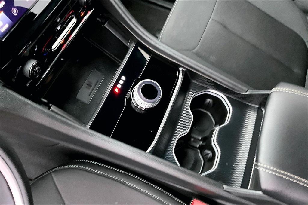 used 2025 Jeep Grand Cherokee L car, priced at $37,611