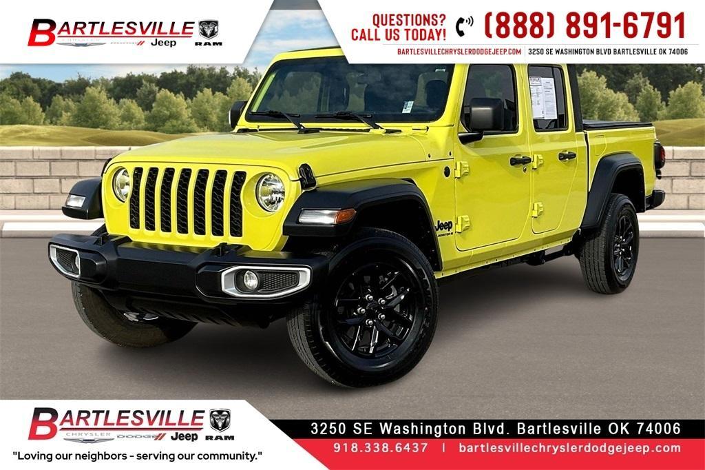 used 2023 Jeep Gladiator car, priced at $33,750