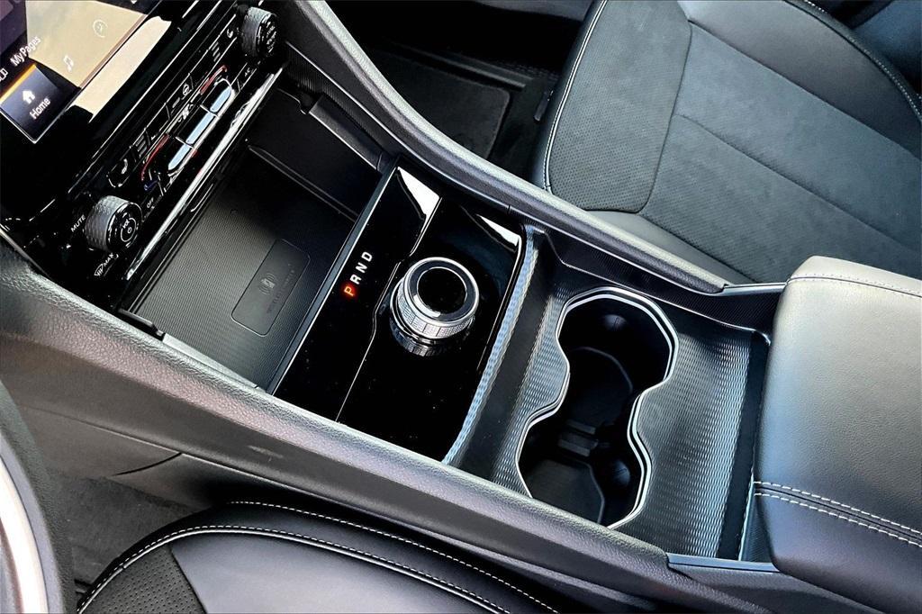 new 2025 Jeep Grand Cherokee car, priced at $41,117