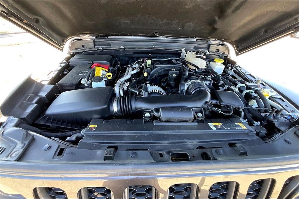 used 2022 Jeep Gladiator car, priced at $38,711