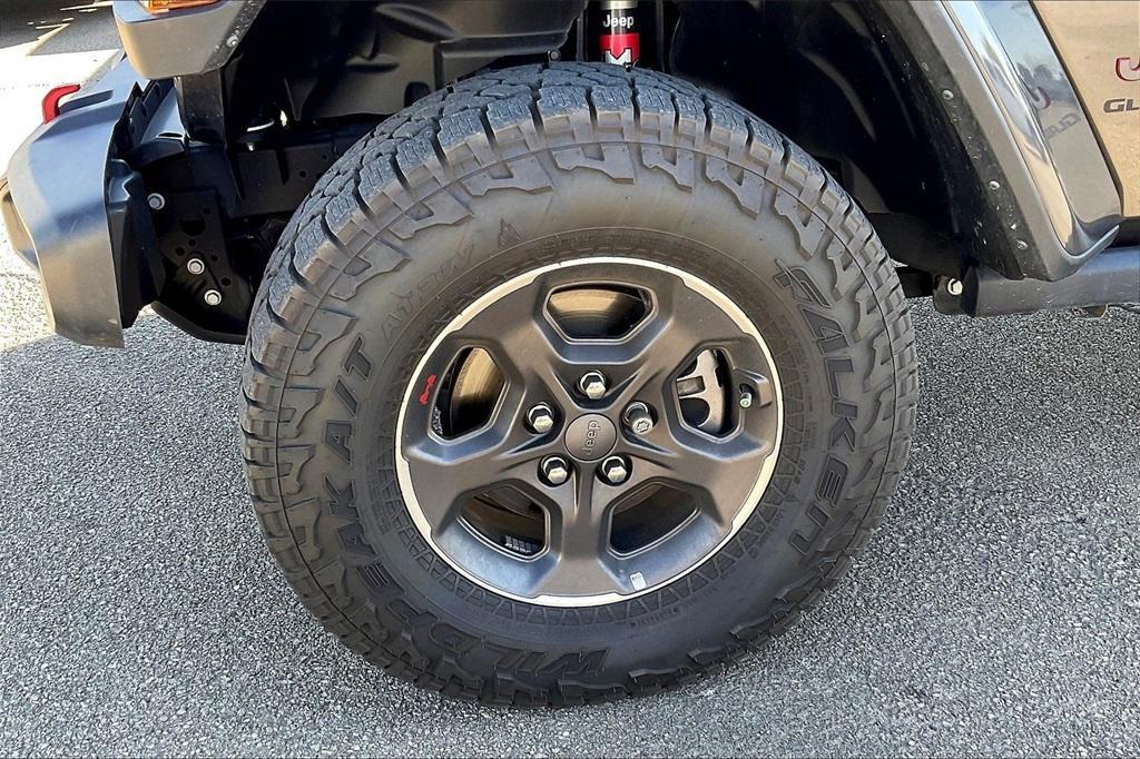 used 2022 Jeep Gladiator car, priced at $38,711