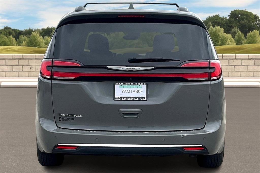 used 2022 Chrysler Pacifica car, priced at $18,911