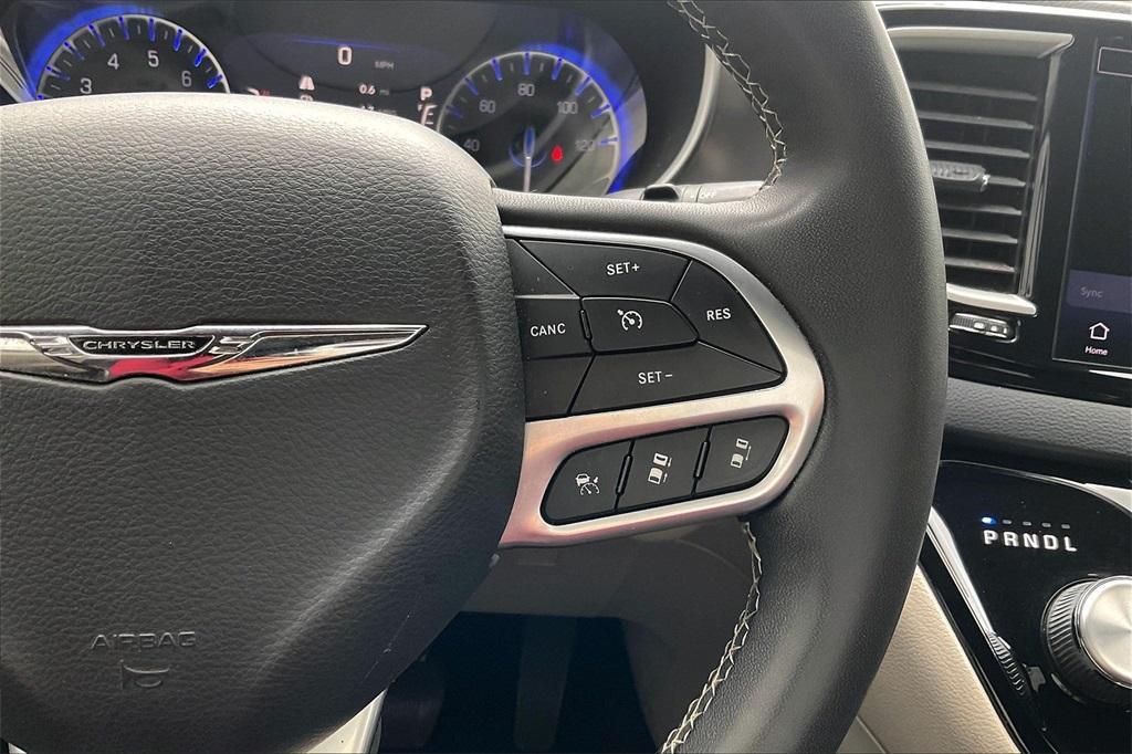 used 2022 Chrysler Pacifica car, priced at $18,911