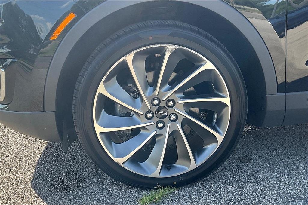 used 2019 Lincoln Nautilus car, priced at $23,411