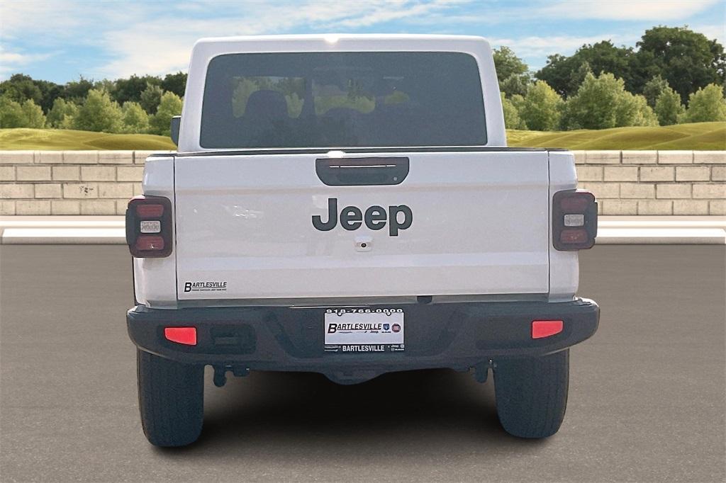 new 2025 Jeep Gladiator car