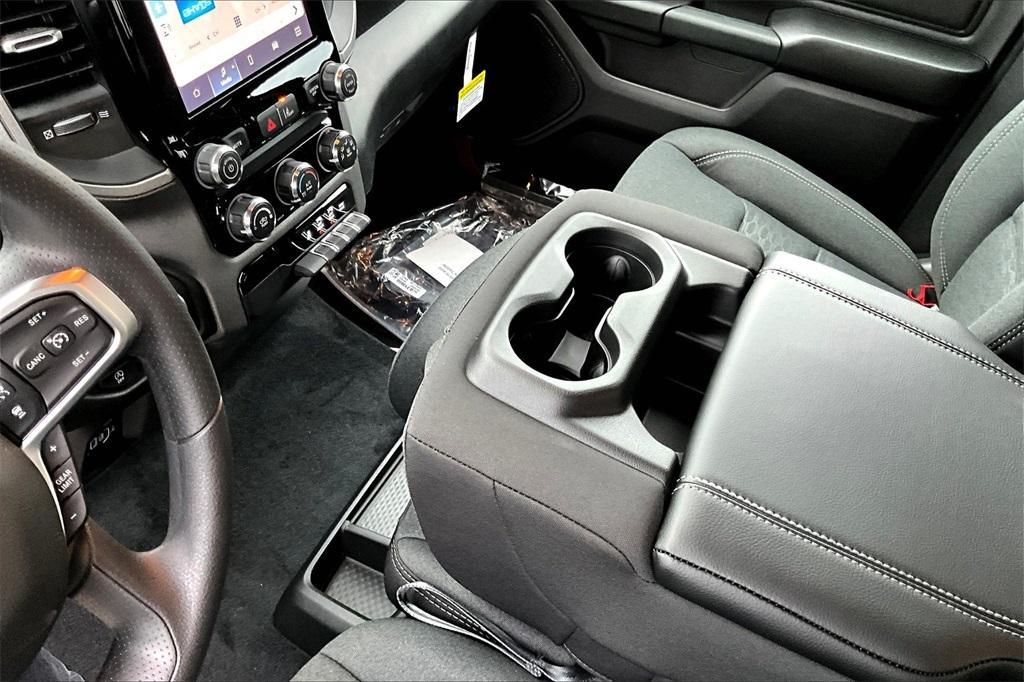 new 2025 Ram 1500 car, priced at $47,090