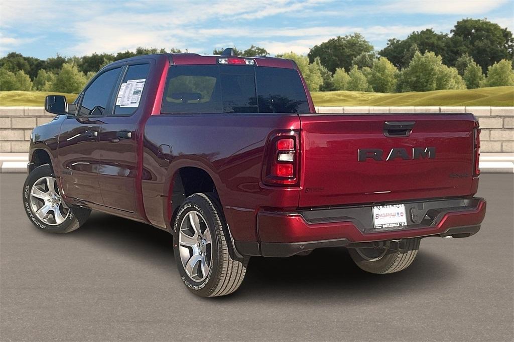new 2025 Ram 1500 car, priced at $39,977