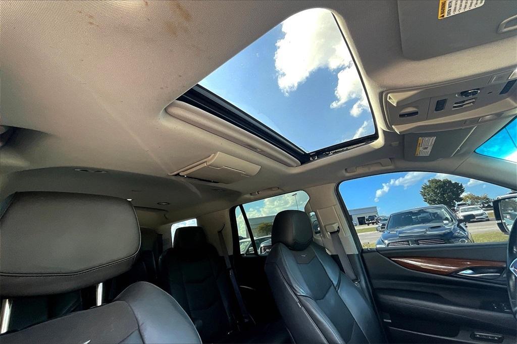 used 2015 Cadillac Escalade car, priced at $20,711