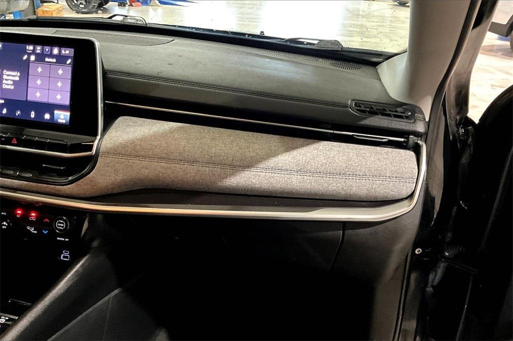 used 2022 Jeep Compass car, priced at $14,211