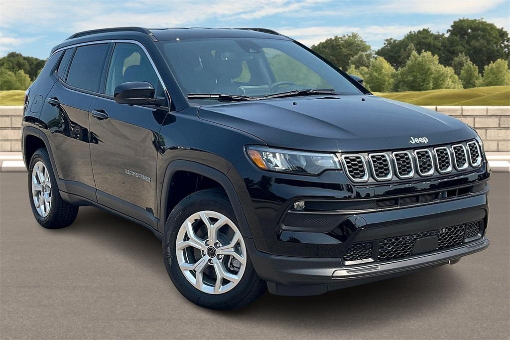 new 2025 Jeep Compass car, priced at $32,139