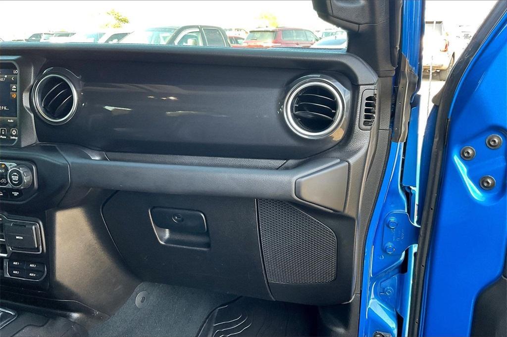 used 2022 Jeep Wrangler Unlimited car, priced at $36,211