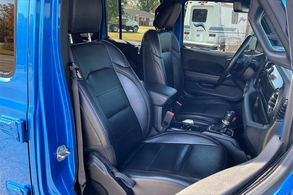 used 2022 Jeep Wrangler Unlimited car, priced at $36,211