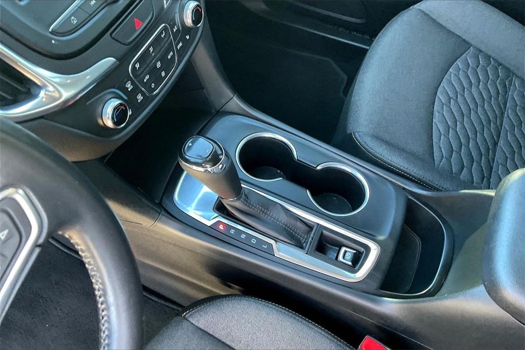 used 2021 Chevrolet Equinox car, priced at $16,311