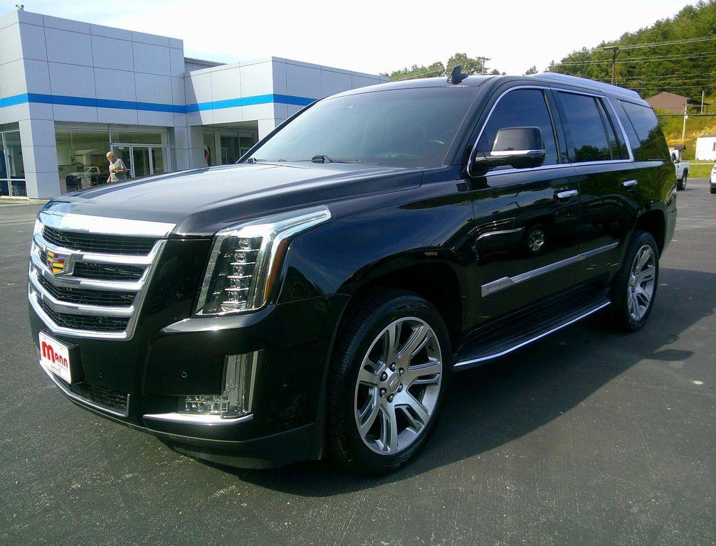 used 2017 Cadillac Escalade car, priced at $29,850