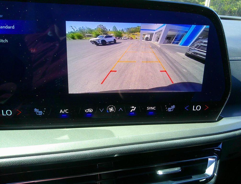 used 2025 Chevrolet Traverse car, priced at $38,975