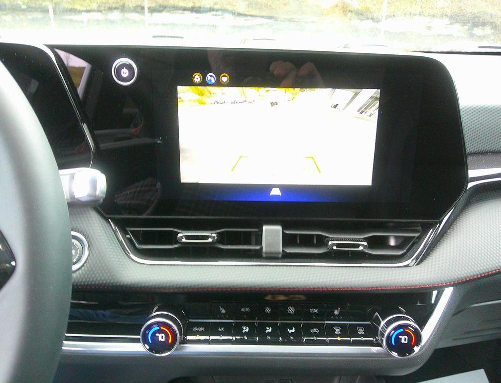 new 2026 Chevrolet Equinox car, priced at $38,390